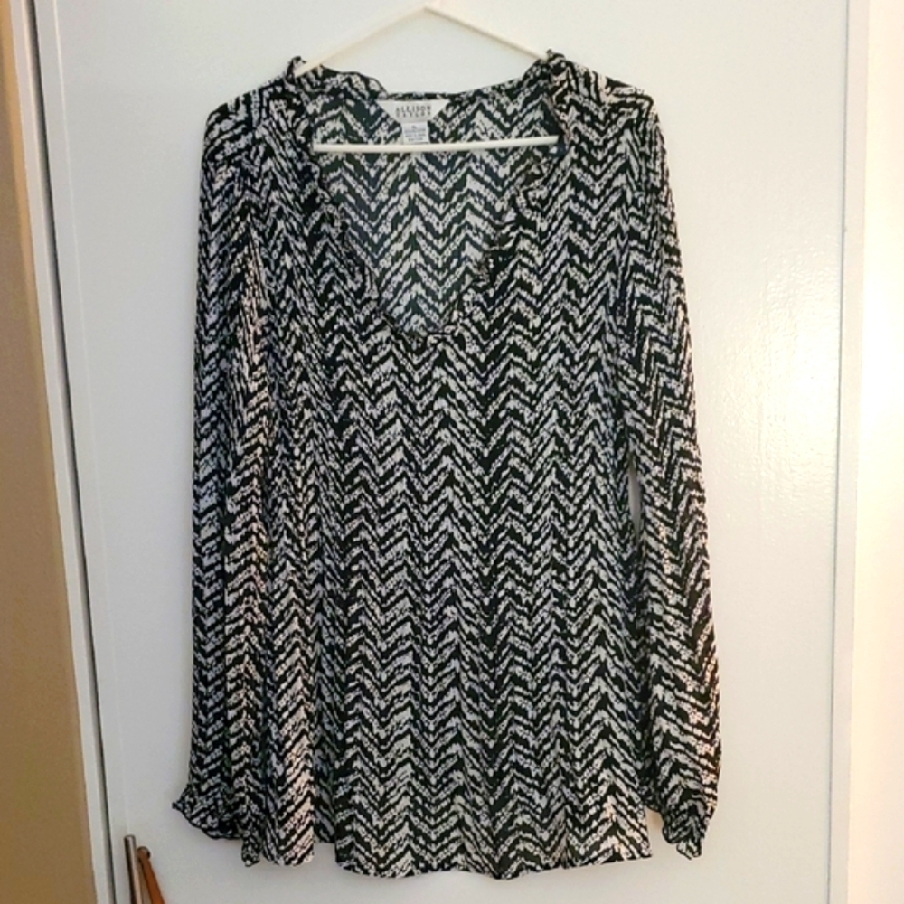 Allison Taylor Monochrome Patterned Blouse